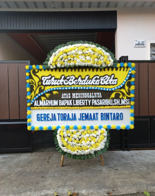 Papan Bunga Duka di Bugangan